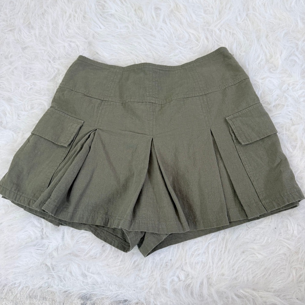 Kirious Los Angeles Olive Green Cargo Skort Pleated Mini Utility Shorts Size S